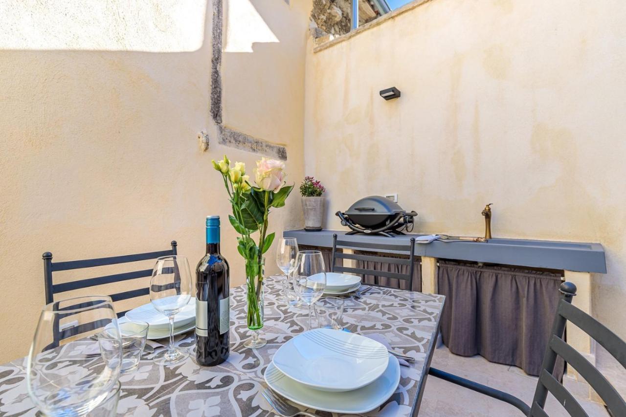 Casa Amelia In Pićan Dış mekan fotoğraf